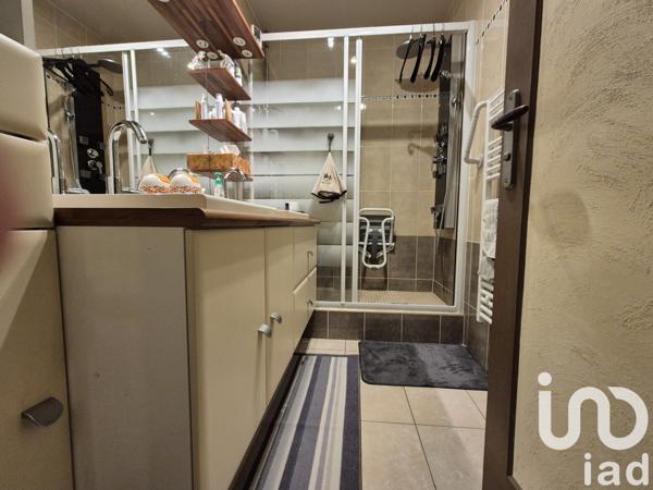 Appartement 3 pièces de 64 m² à Sevran (93270)