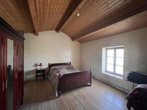 Maison à vendre |  Marcillac-Lanville |  5 pièces | 111 m²