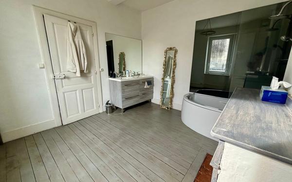 Maison à vendre    4 pièces • 127 m2 Castres