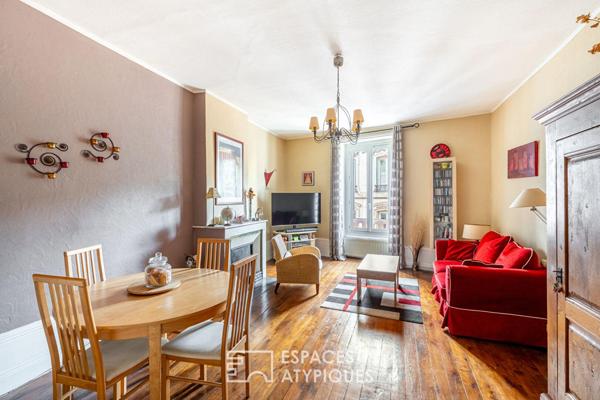 Appartement ancien en plein centre avec jardin, caves et grenier