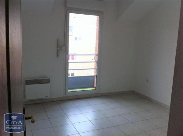 Appartement à louer 3 pièces 56.79m² Bailleul (59270)