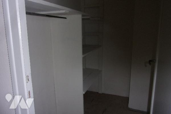 Opportunité investisseur,un ensemble immobilier de 2 appartements de 79m² et 71m² avec garages.