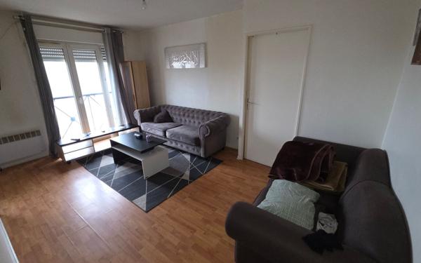 Appartement à vendre    2 pièces •  Vaujours