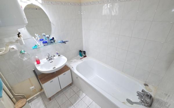 Appartement à vendre    2 pièces •  Vaujours