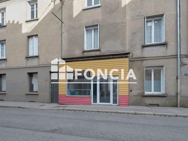 À vendre Local commercial 123.78 m² - Nantes 44000