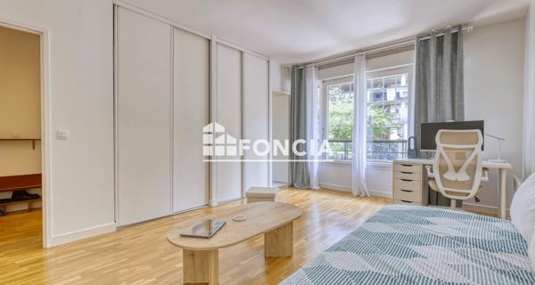 À vendre Studio 29.63 m² - Boulogne-billancourt 92100