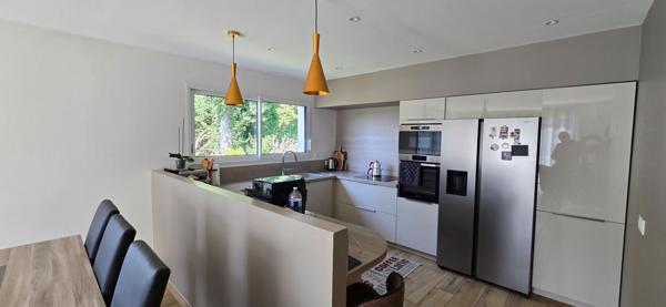 Maison Saint Andre Les Vergers 6 pièce(s) 127 m2