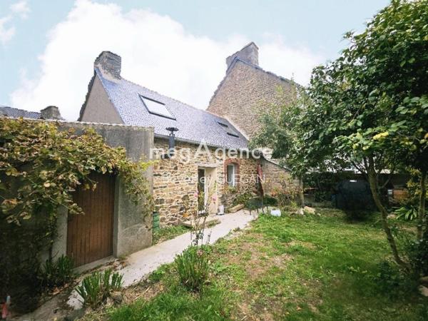 Maison à PLOEZAL, 22260 - 7 pièces 135m²