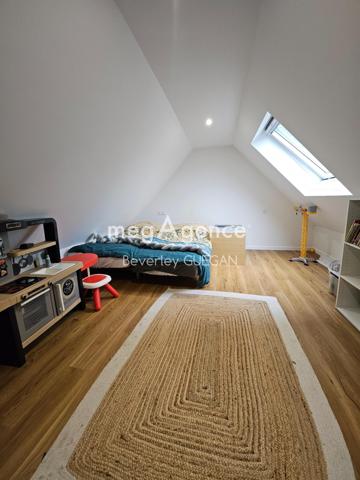 Maison à PLOEZAL, 22260 - 7 pièces 135m²