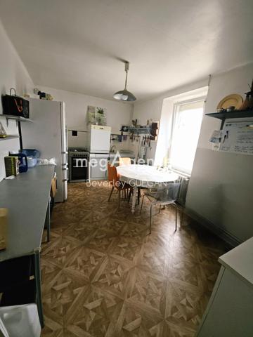 Maison à PLOEZAL, 22260 - 7 pièces 135m²