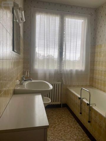 Maison à vendre à Mayenne en Mayenne (53100), ref : 046/855