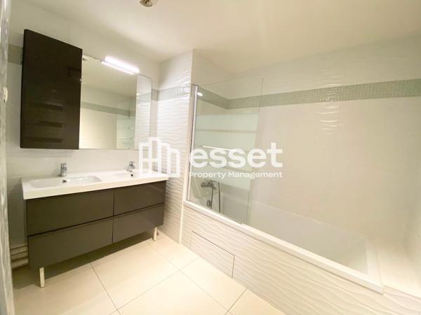 Location Appartement 4 pièces 93.43 m² - Paris 75004