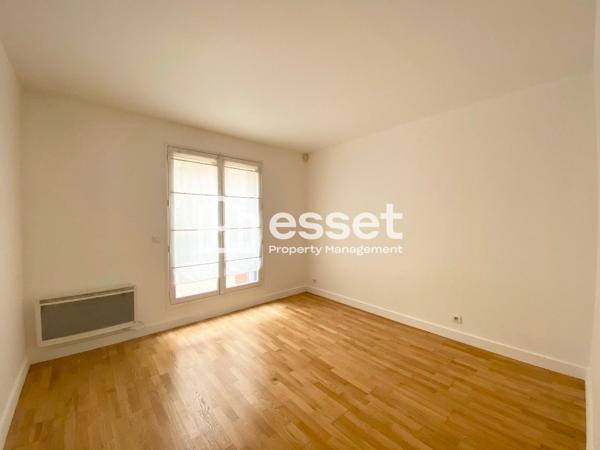 Location Appartement 4 pièces 93.43 m² - Paris 75004