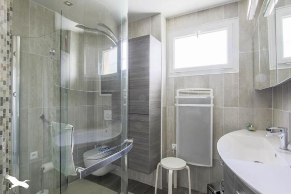 Maison à vendre 241 960 € Mantes-la-Ville 6 p 111 m² DPE D