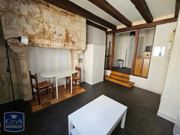 Appartement à louer 1 pièce 21.7m² Poitiers (86000)