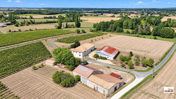 ENSEMBLE IMMOBILIER – PROPRIÉTÉ DE CARACTÈRE EN PIERRE – DOMAINE FAMILIAL, ÉQUESTRE OU TOURISTIQUE