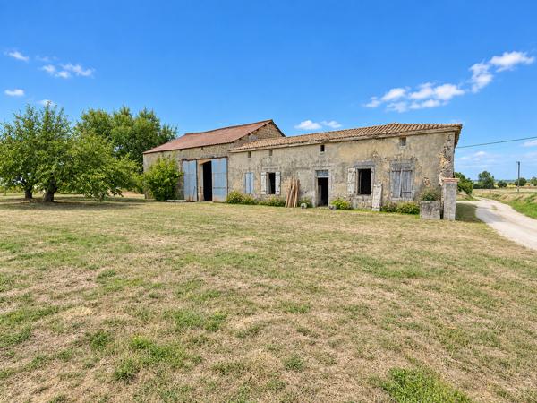 ENSEMBLE IMMOBILIER – PROPRIÉTÉ DE CARACTÈRE EN PIERRE – DOMAINE FAMILIAL, ÉQUESTRE OU TOURISTIQUE