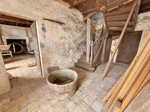 ENSEMBLE IMMOBILIER – PROPRIÉTÉ DE CARACTÈRE EN PIERRE – DOMAINE FAMILIAL, ÉQUESTRE OU TOURISTIQUE