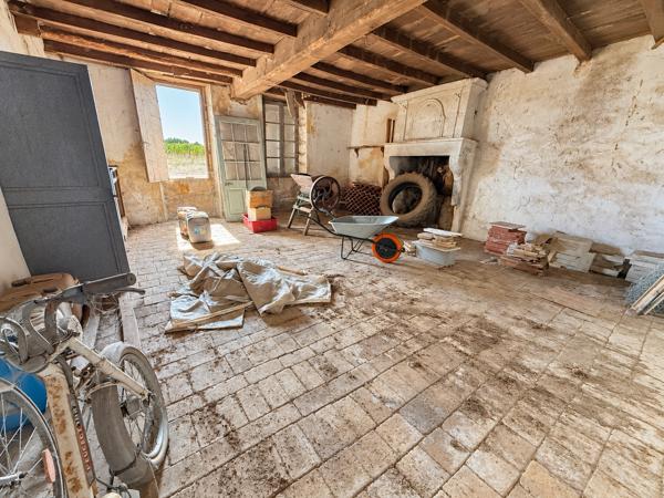 ENSEMBLE IMMOBILIER – PROPRIÉTÉ DE CARACTÈRE EN PIERRE – DOMAINE FAMILIAL, ÉQUESTRE OU TOURISTIQUE