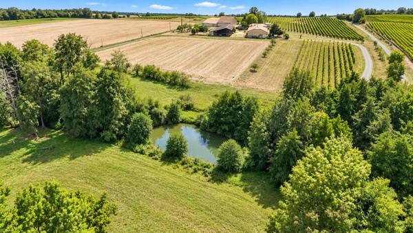ENSEMBLE IMMOBILIER – PROPRIÉTÉ DE CARACTÈRE EN PIERRE – DOMAINE FAMILIAL, ÉQUESTRE OU TOURISTIQUE