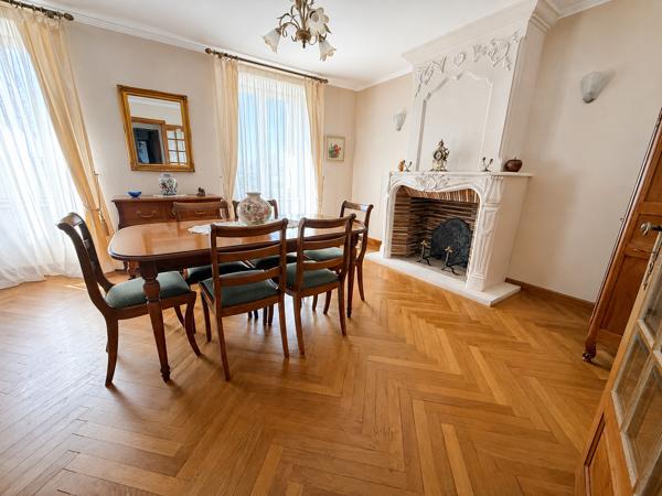 ENSEMBLE IMMOBILIER – PROPRIÉTÉ DE CARACTÈRE EN PIERRE – DOMAINE FAMILIAL, ÉQUESTRE OU TOURISTIQUE