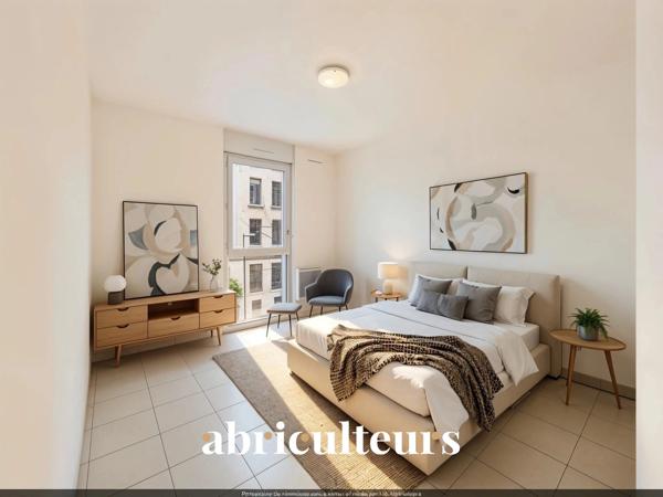 T2 avec terrasse 45,5 m2 Marseille 1er proche St Charlesl