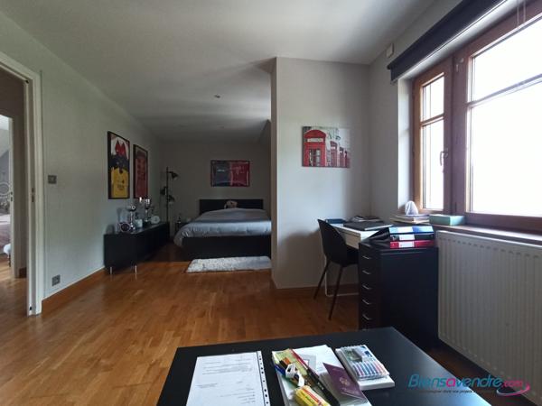 GRANDE LONGERE RENOVEE PROCHE TOURS