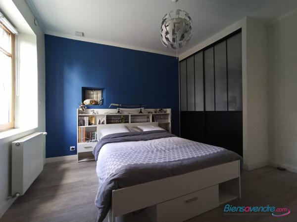 GRANDE LONGERE RENOVEE PROCHE TOURS