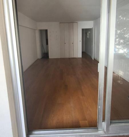 Paris 75018-Quartier Jules Joffrin-  studio 31m² avec balcon