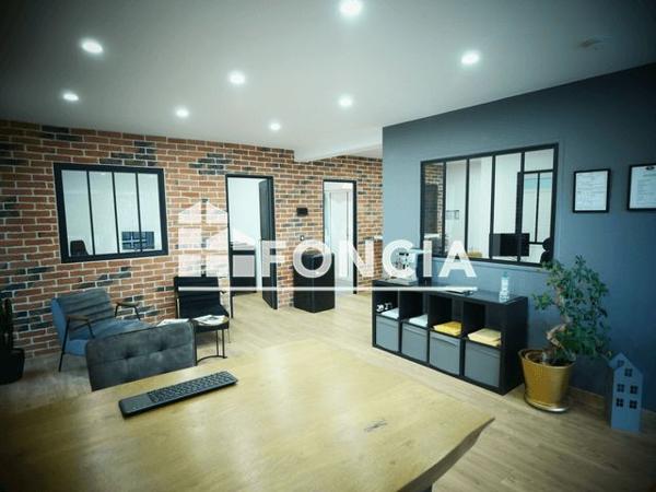 Location Local commercial 2 pièces 72.9 m² - 53 RUE DU MARECHAL DE LATTRE DE TASSIGNY Andresy 78570