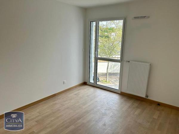 Appartement à louer 3 pièces 63.8m²