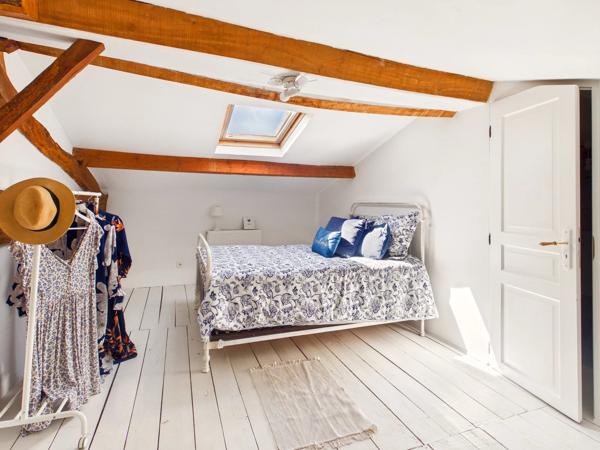 Jolie maison de caractère avec gîte et chalet de 2 chambres
