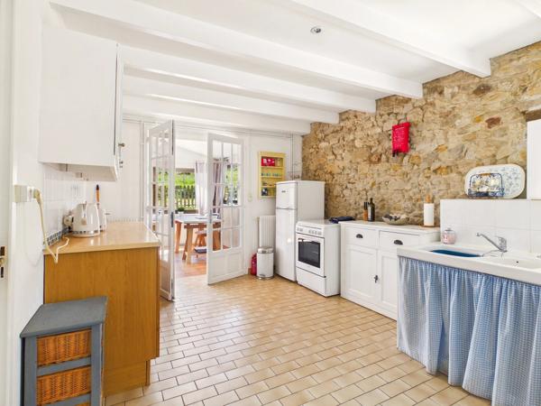 Jolie maison de caractère avec gîte et chalet de 2 chambres