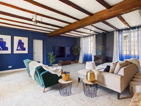 Jolie maison de caractère avec gîte et chalet de 2 chambres