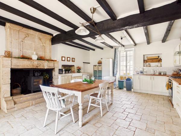 Jolie maison de caractère avec gîte et chalet de 2 chambres