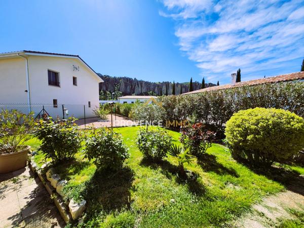 Mées (04190) NOUVELLE EXCLUSIVITÉ !! Les Mées (04) - Maison de plain-pied de 84 m2 sur 543 m2 de terrain piscinable avec vu