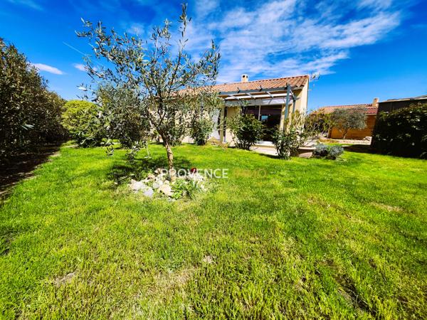 Mées (04190) NOUVELLE EXCLUSIVITÉ !! Les Mées (04) - Maison de plain-pied de 84 m2 sur 543 m2 de terrain piscinable avec vu