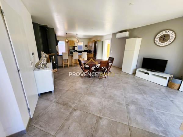 Mées (04190) NOUVELLE EXCLUSIVITÉ !! Les Mées (04) - Maison de plain-pied de 84 m2 sur 543 m2 de terrain piscinable avec vu