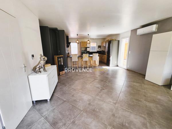 Mées (04190) NOUVELLE EXCLUSIVITÉ !! Les Mées (04) - Maison de plain-pied de 84 m2 sur 543 m2 de terrain piscinable avec vu