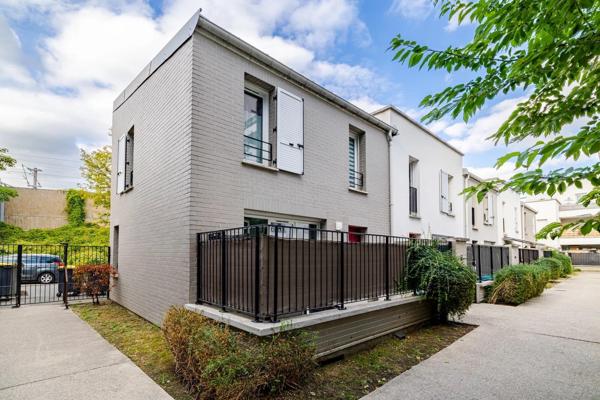 MAISON DE VILLE DE 2014,  3 PIECES, 65 M² AVEC TERRASSE ET LOGGIA