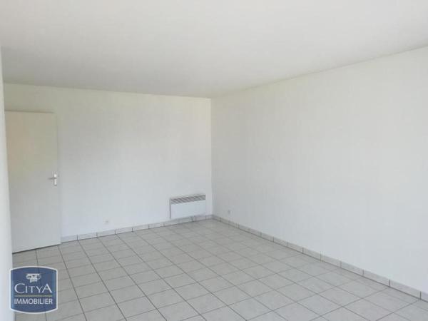 Appartement à louer 1 pièce 38.88m² Blois (41000)