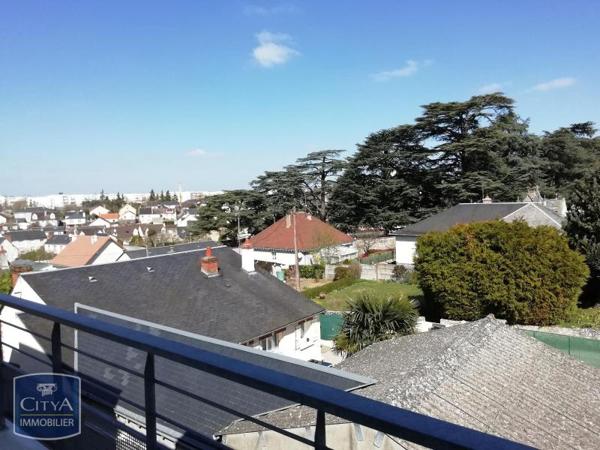 Appartement à louer 1 pièce 38.88m² Blois (41000)