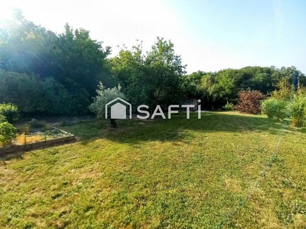 Limitrophe Sarlat joli pavillon de plain-pied