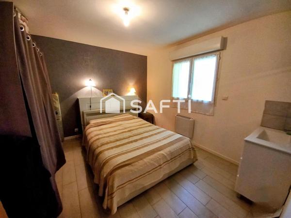 Limitrophe Sarlat joli pavillon de plain-pied