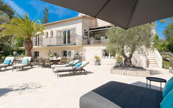 Achat maison Roquefort-les-Pins - 6 pièce(s) - 255 m² - 1 495 000 €