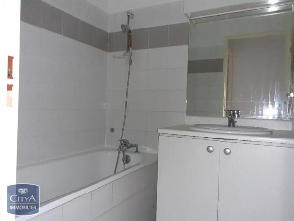 Appartement à louer 2 pièces 47.17m²