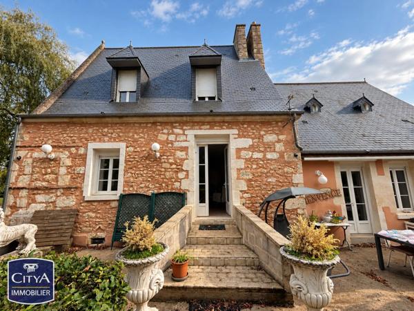 Maison à vendre 6 pièces 183m² Saint-Germain-du-Puy (18390)