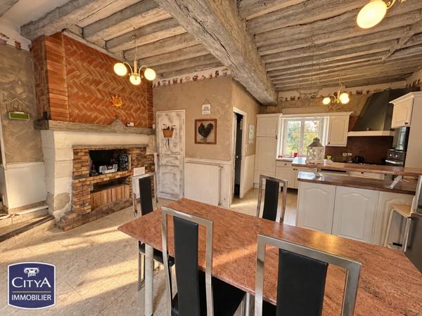 Maison à vendre 6 pièces 183m² Saint-Germain-du-Puy (18390)