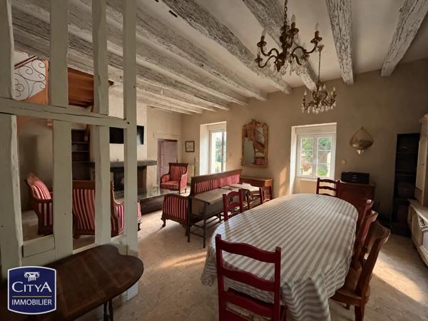 Maison à vendre 6 pièces 183m² Saint-Germain-du-Puy (18390)