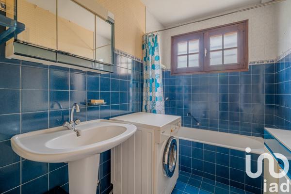 Maison 7 pièces de 169 m² à Claix (38640)